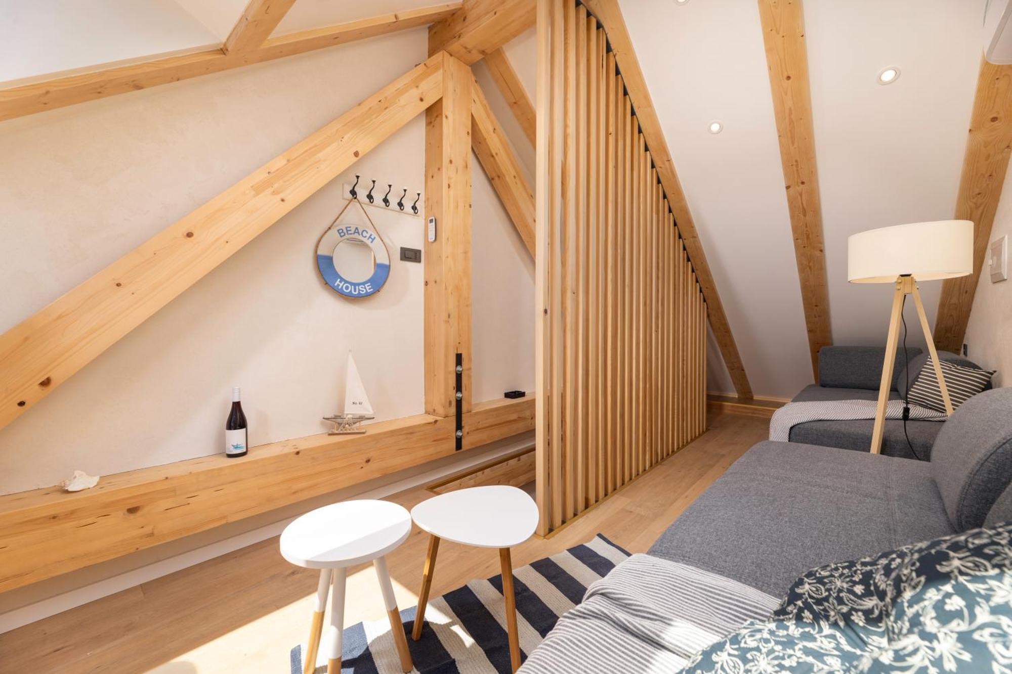 Little Beach House บัชกา ภายนอก รูปภาพ